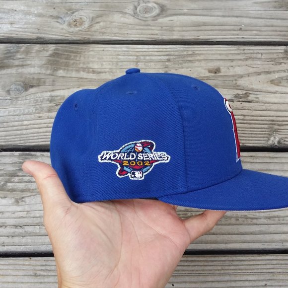 Men New Era Anaheim Angels 2002 World Series Patch Hat Club Exclusive Pink Brim - Picture 2 of 5